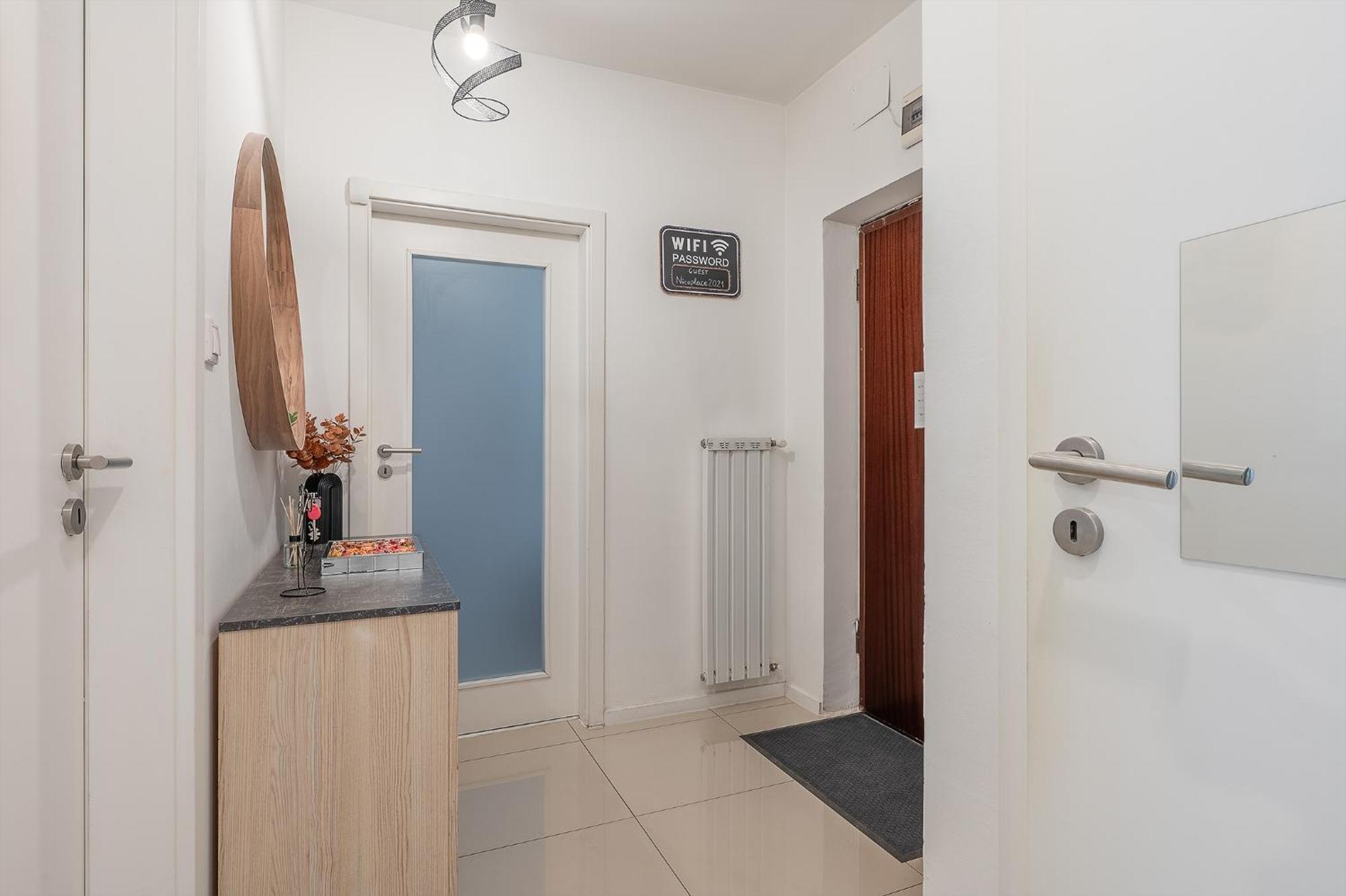 Appartement Two-bedrooms Cbd Bp